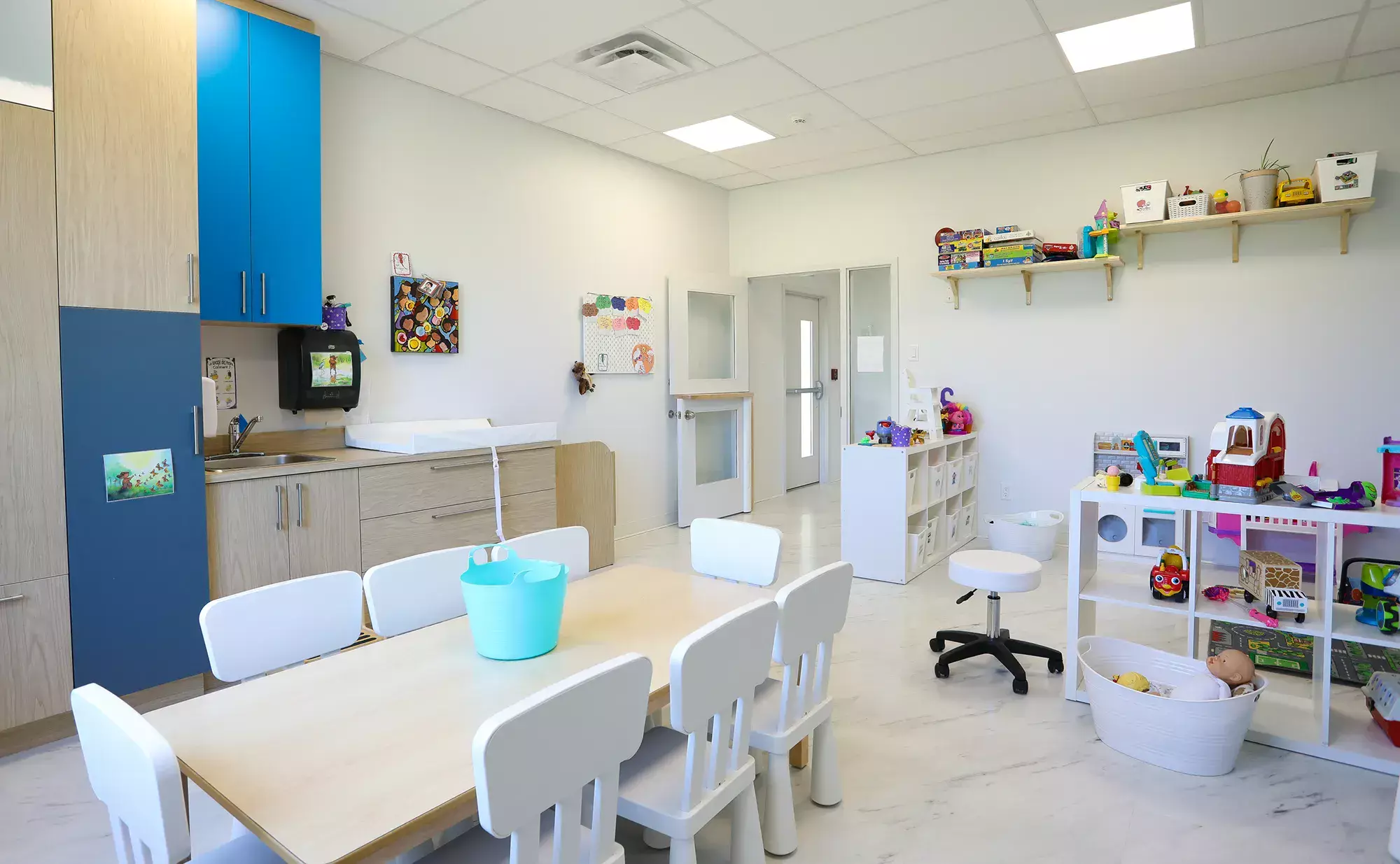 Salle de jeux - construction garderie par Gestion BGC